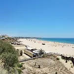 Panorama Rocha Capri 公寓