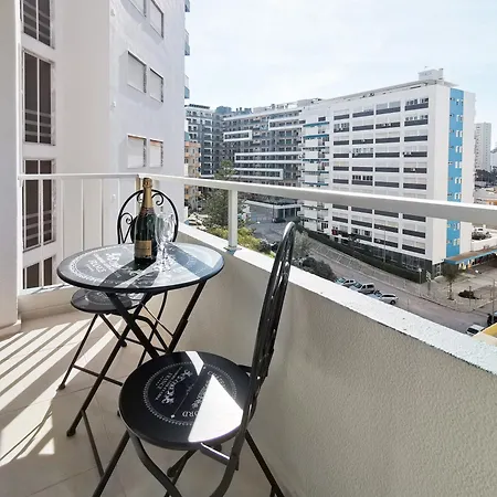 Апартаменти Panorama Rocha Capri *